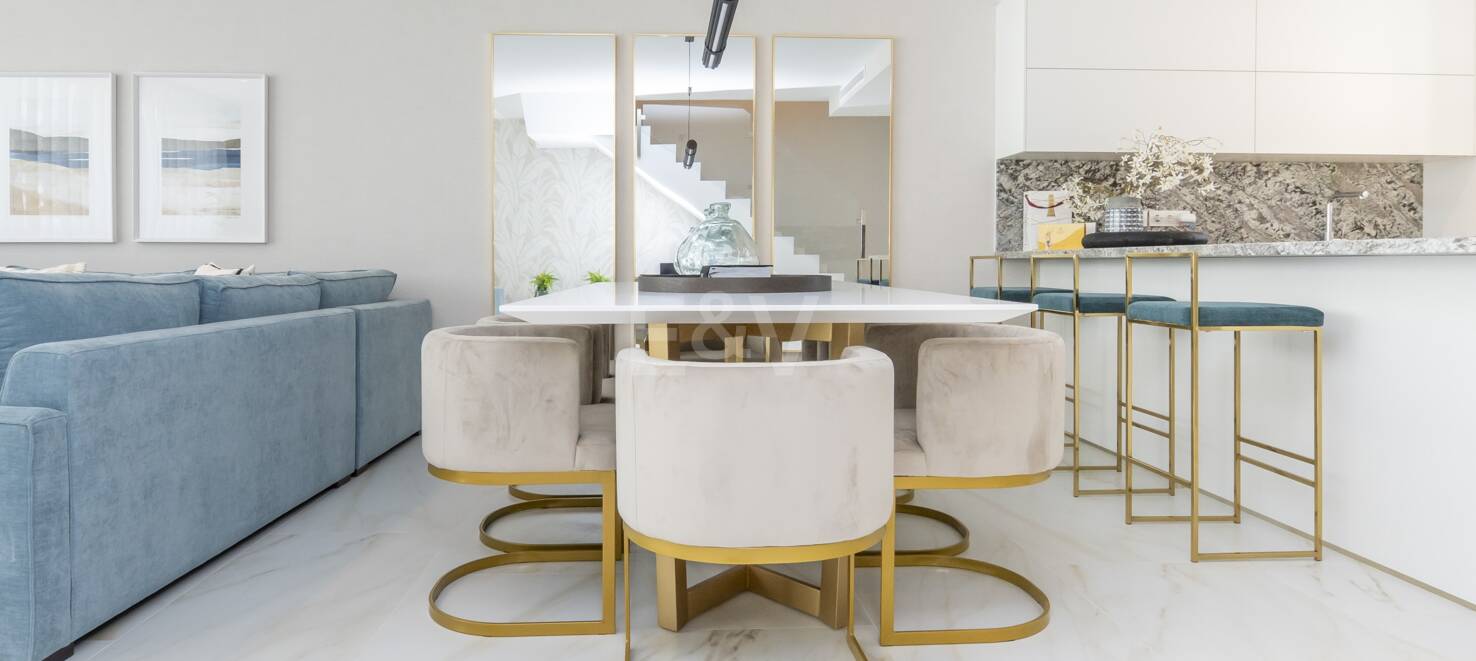 Semi-détaché moderne Villa Minutes de Puerto Banús