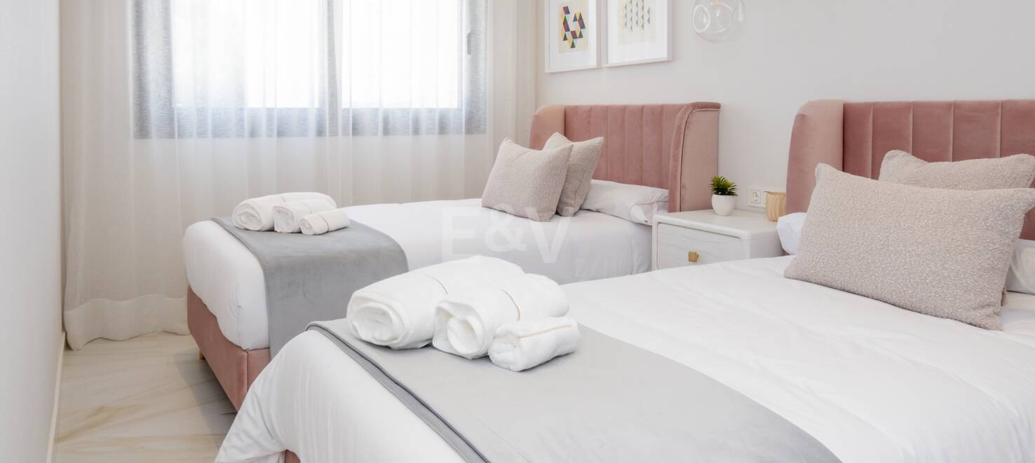 Semi-détaché moderne Villa Minutes de Puerto Banús