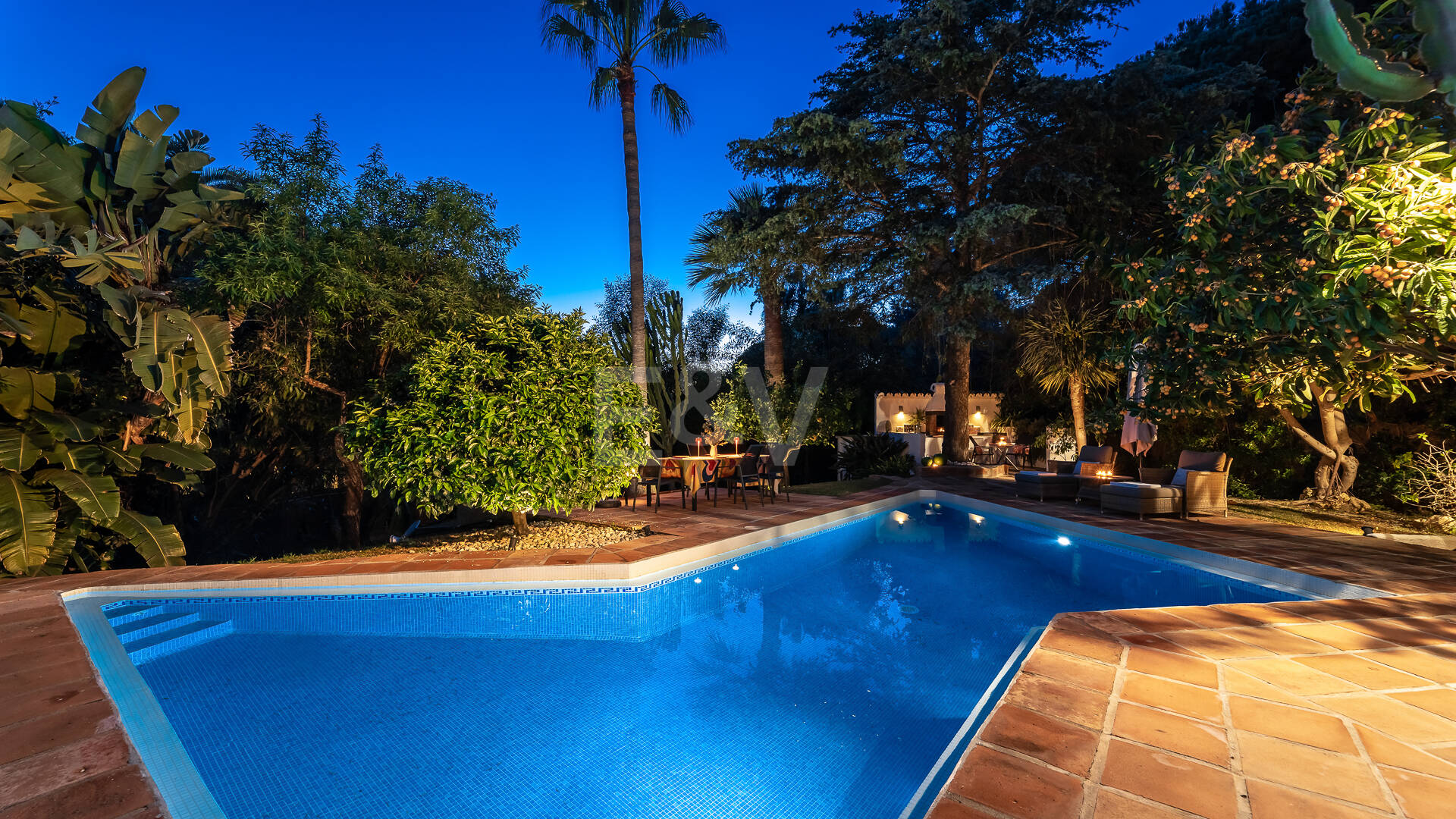 Unikalna 3-sypialna willa w Las Cumbres z prywatnością