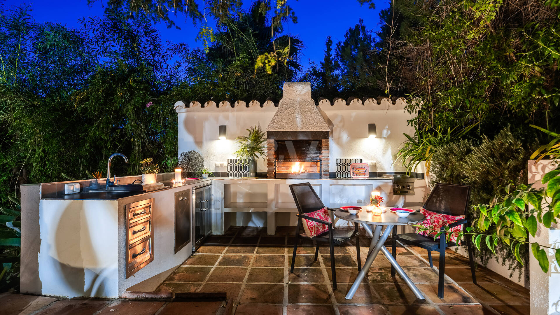 Unikalna 3-sypialna willa w Las Cumbres z prywatnością