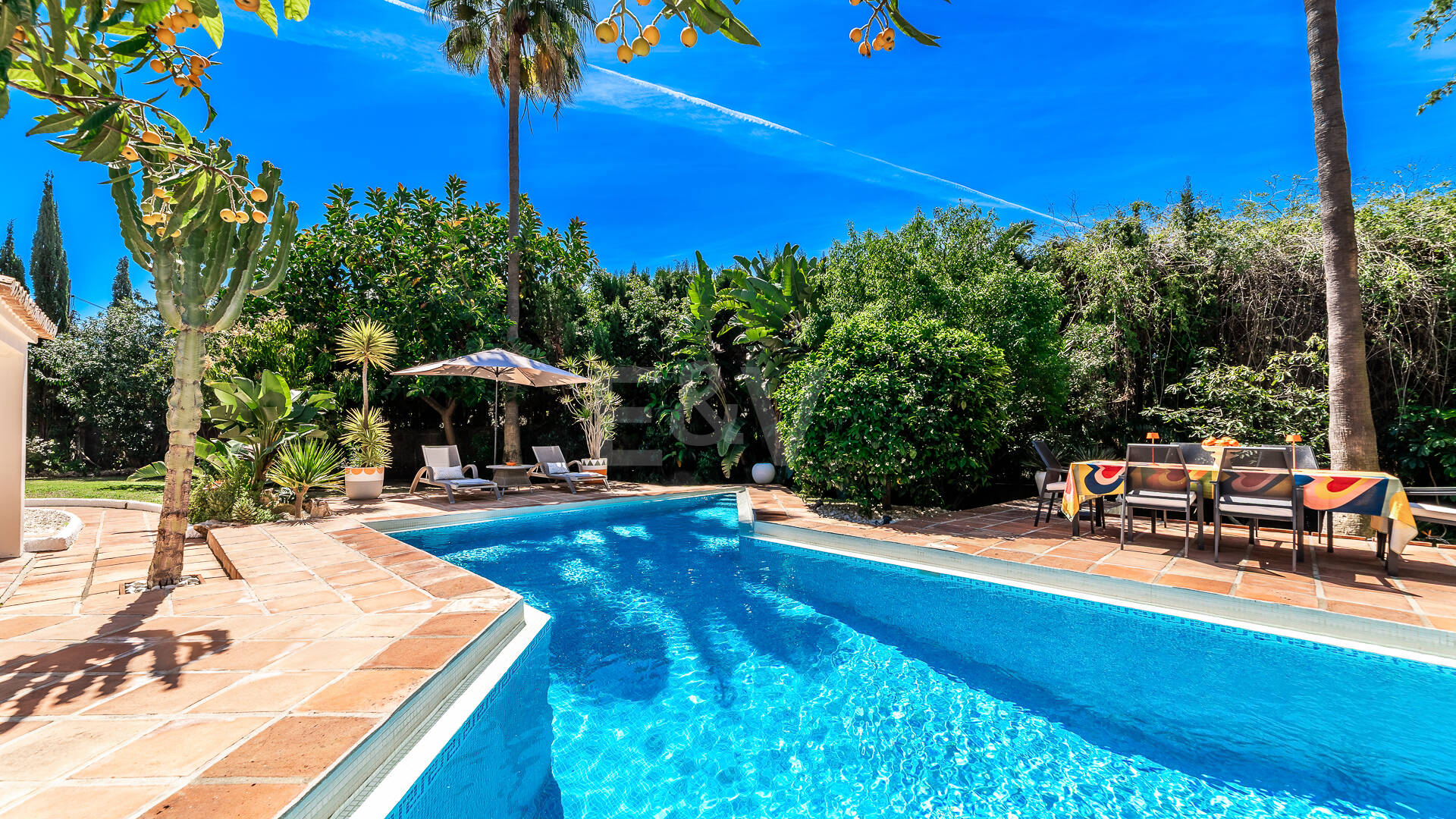 Unikalna 3-sypialna willa w Las Cumbres z prywatnością