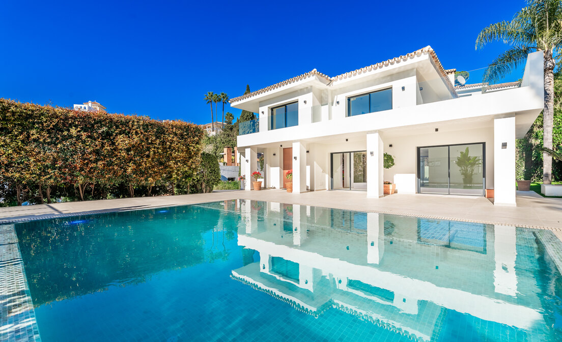 Exquisite Modern Villa in Elviria, Marbella