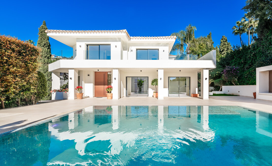 Exquise Villa moderne rénovée à Elviria, Marbella