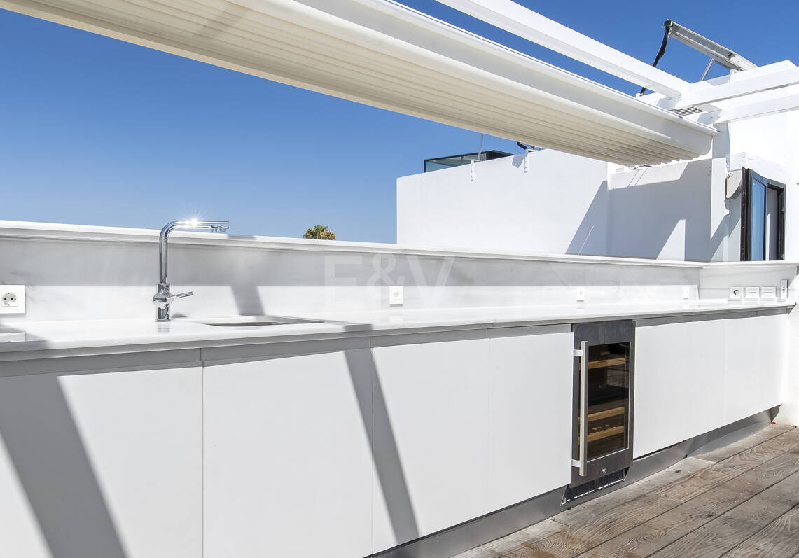 Contemporary Frontline Beach Villa in Las Chapas Playa