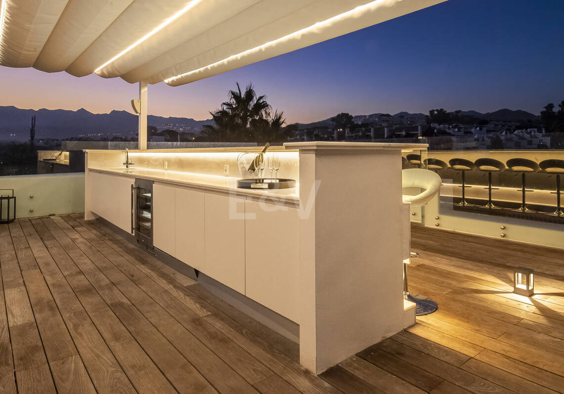 Contemporary Frontline Beach Villa in Las Chapas Playa
