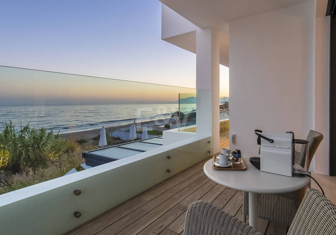 Contemporary Frontline Beach Villa in Las Chapas Playa