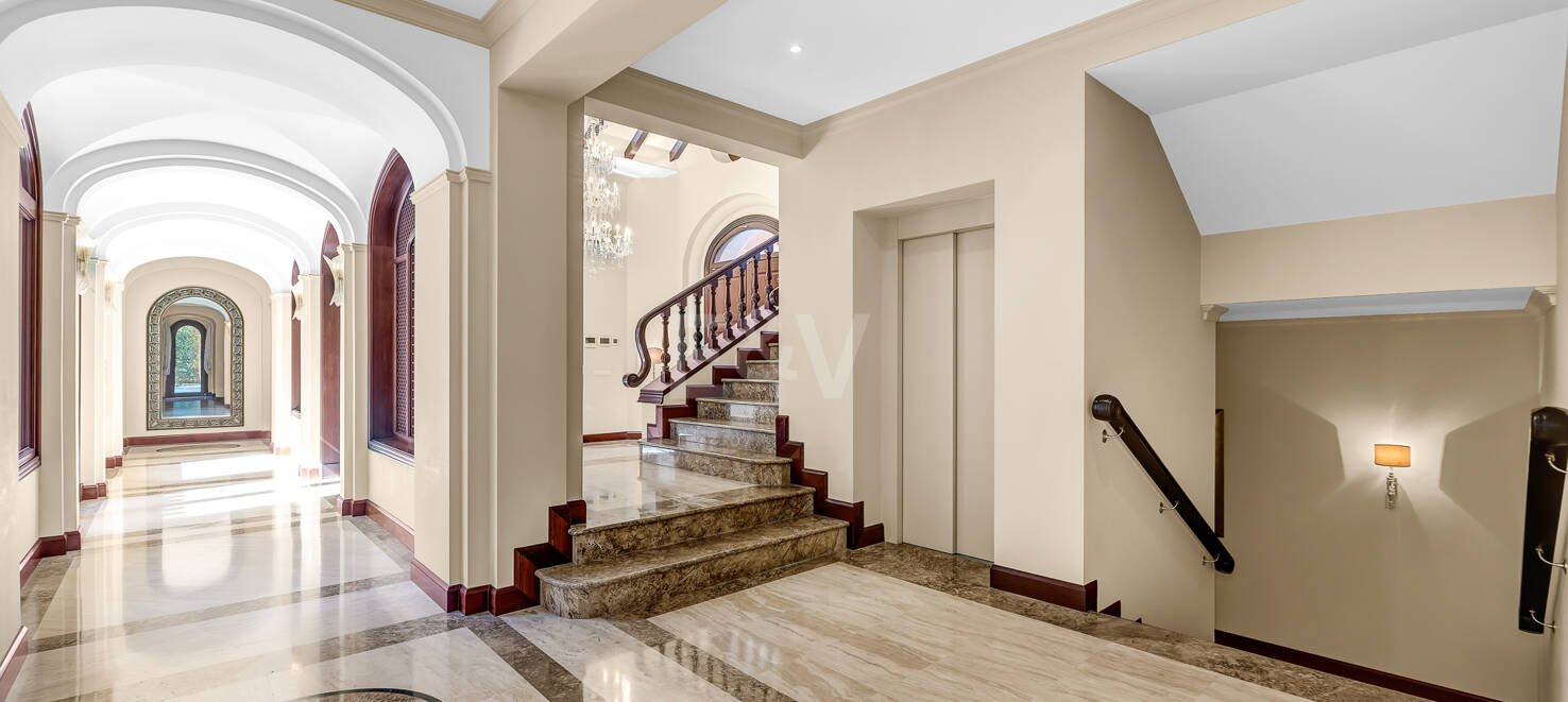 Superbe villa de style andalou à Guadalmina Baja, Marbella