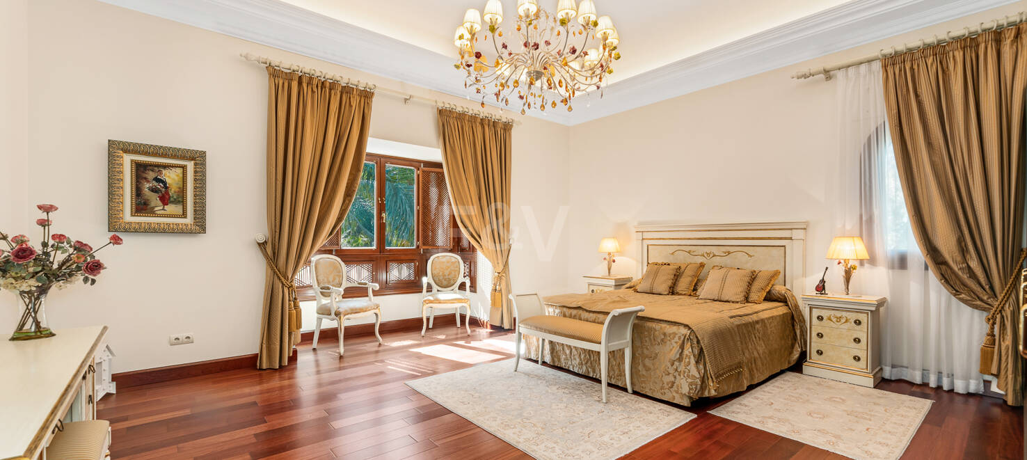 Superbe villa de style andalou à Guadalmina Baja, Marbella