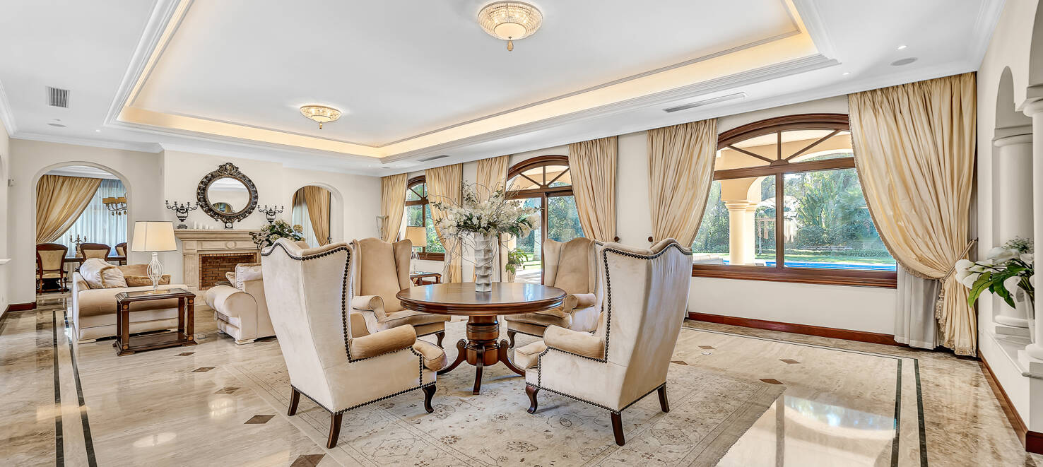 Superbe villa de style andalou à Guadalmina Baja, Marbella