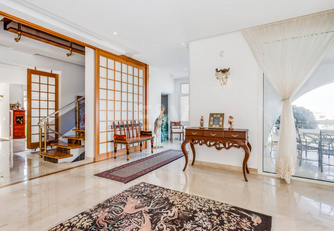 Exceptionell villa i La Mairena, Marbella East