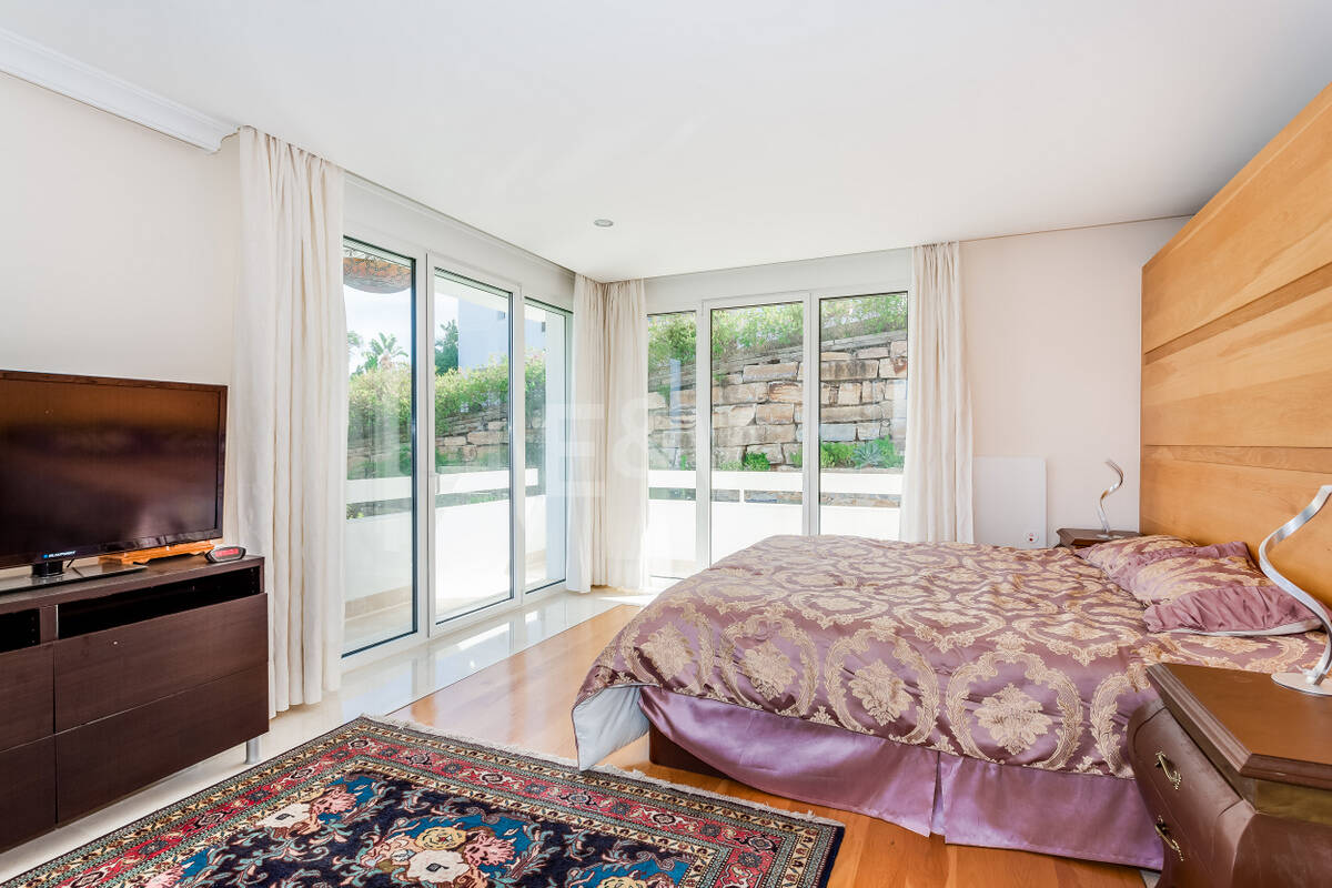 Exceptionell villa i La Mairena, Marbella East