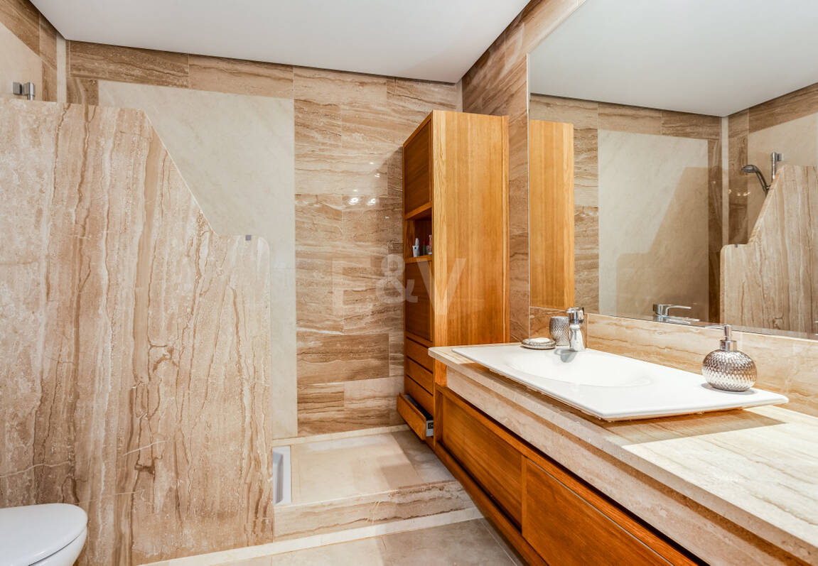 Exceptionell villa i La Mairena, Marbella East