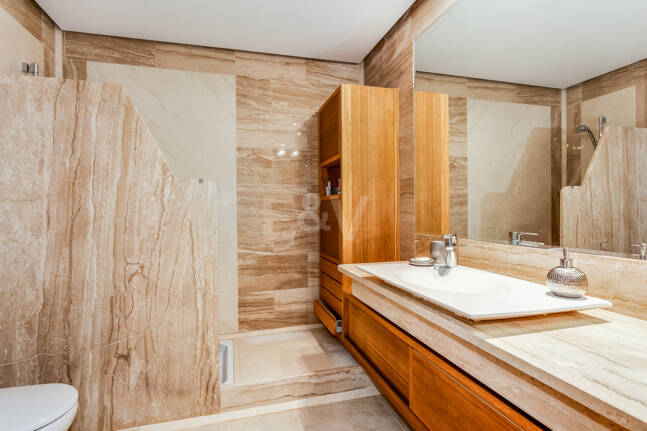 Exceptionell villa i La Mairena, Marbella East