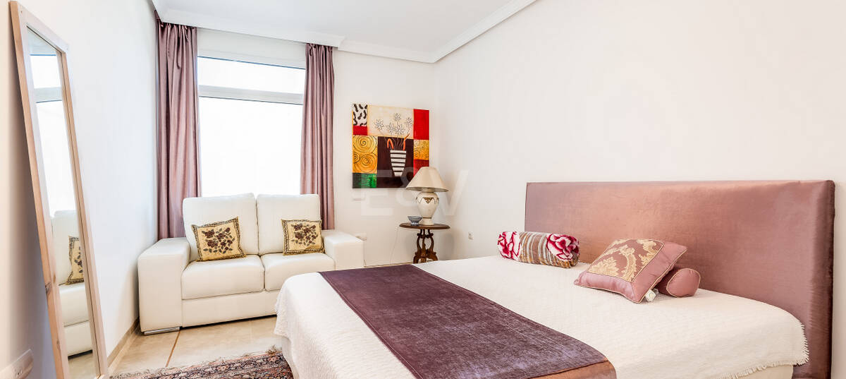 Exceptionell villa i La Mairena, Marbella East