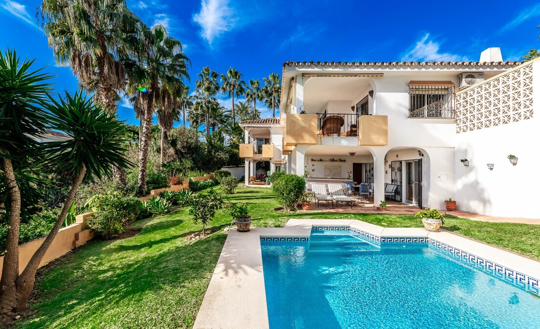 Best Priced Elviria Villa in Prime Location