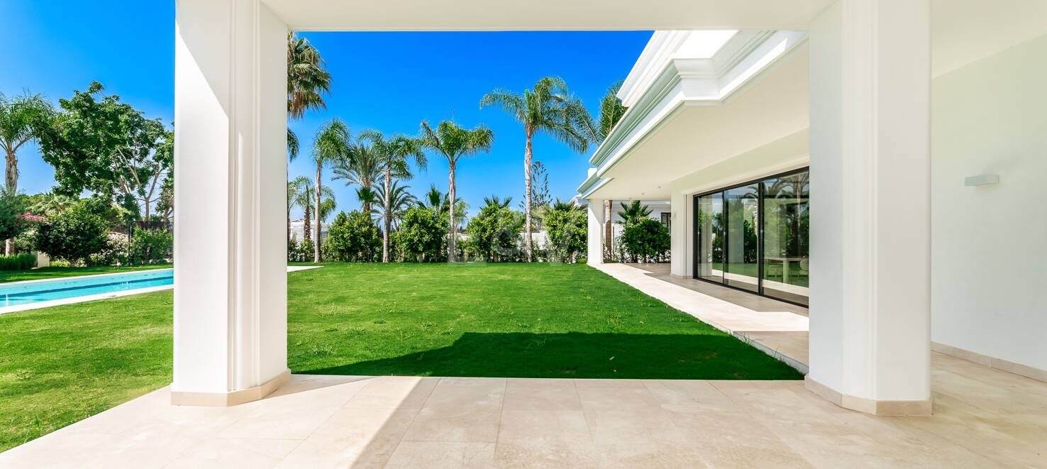 Asombrosa villa contemporánea con vistas al mar Mediterráneo en La Milla de Oro