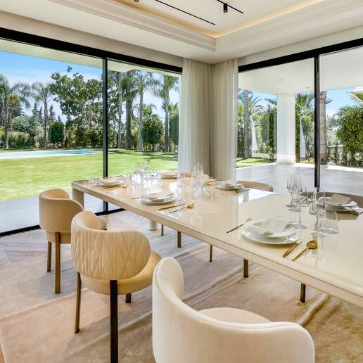 Asombrosa villa contemporánea con vistas al mar Mediterráneo en La Milla de Oro