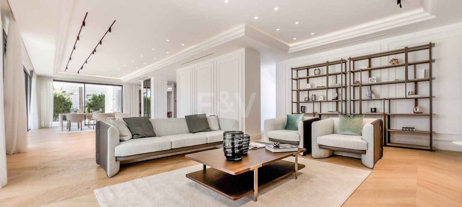 Asombrosa villa contemporánea con vistas al mar Mediterráneo en La Milla de Oro