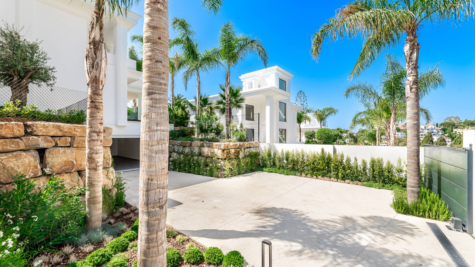 Encantadora villa andaluza con impresionantes vistas al mar Mediterráneo cerca de la Mezquita Real