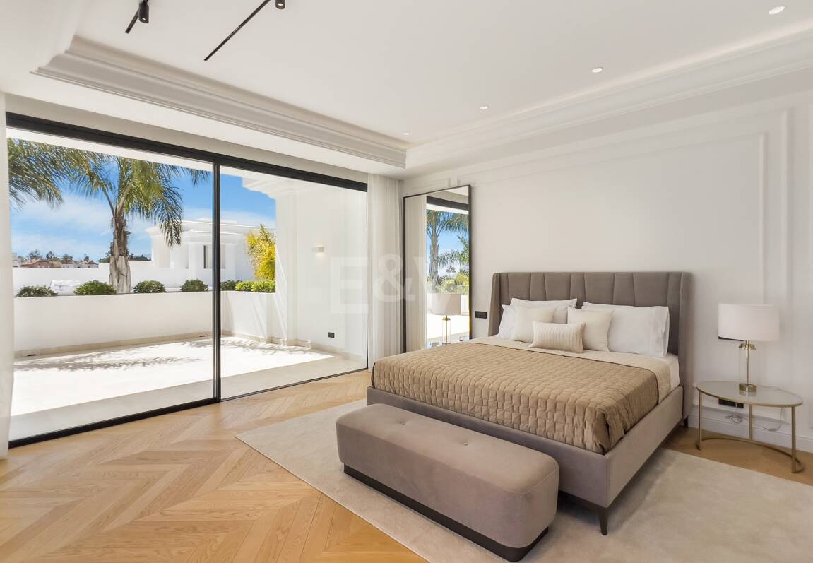 Encantadora villa andaluza con impresionantes vistas al mar Mediterráneo cerca de la Mezquita Real