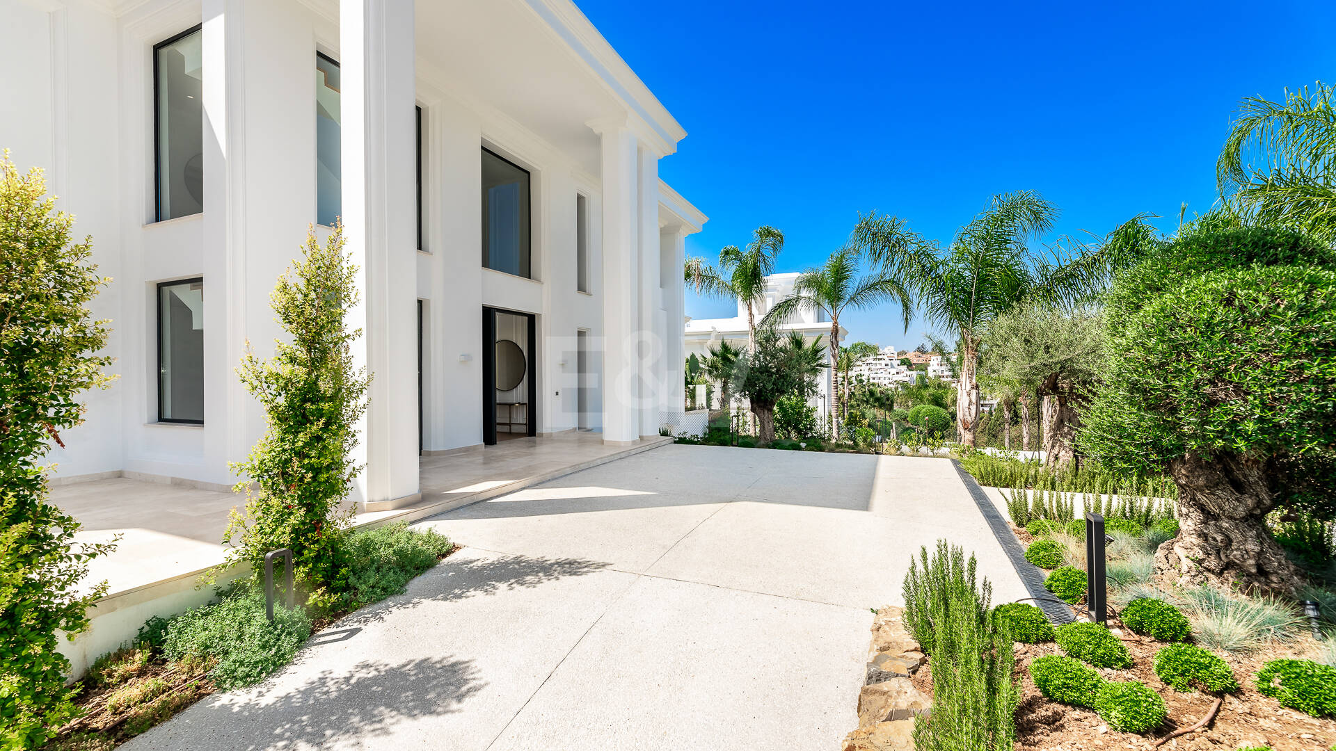 Encantadora villa andaluza con impresionantes vistas al mar Mediterráneo cerca de la Mezquita Real