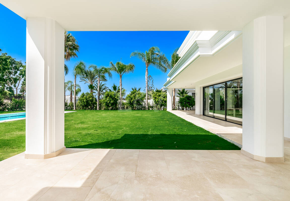 Encantadora villa andaluza con impresionantes vistas al mar Mediterráneo cerca de la Mezquita Real