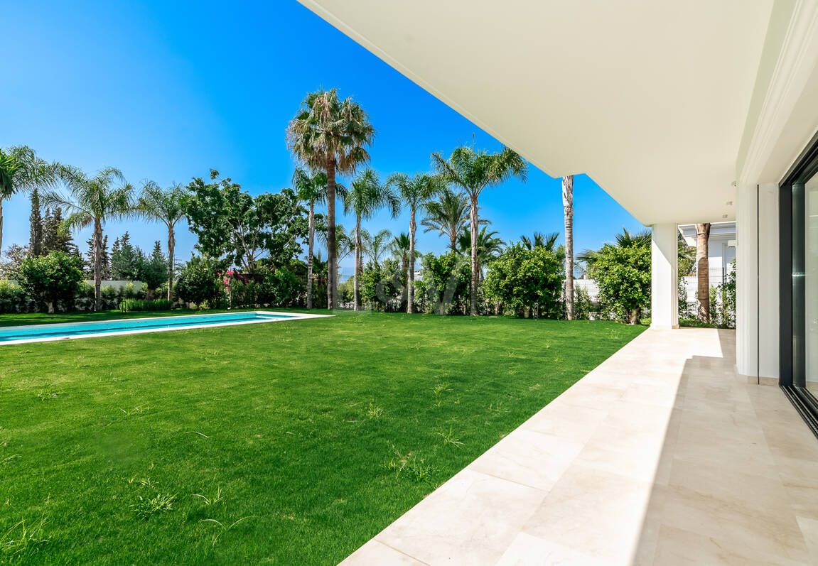 Encantadora villa andaluza con impresionantes vistas al mar Mediterráneo cerca de la Mezquita Real