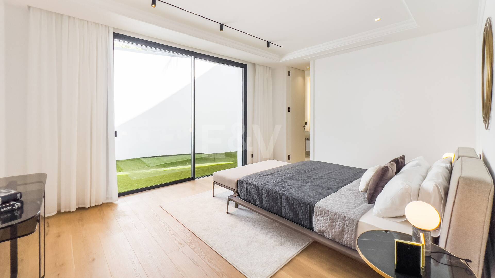 Andaluzjańska willa z zapierającym dech w piersiach widokiem Morza Śródziemnego na Golden Mile Blisko Meczetu Królewskiego