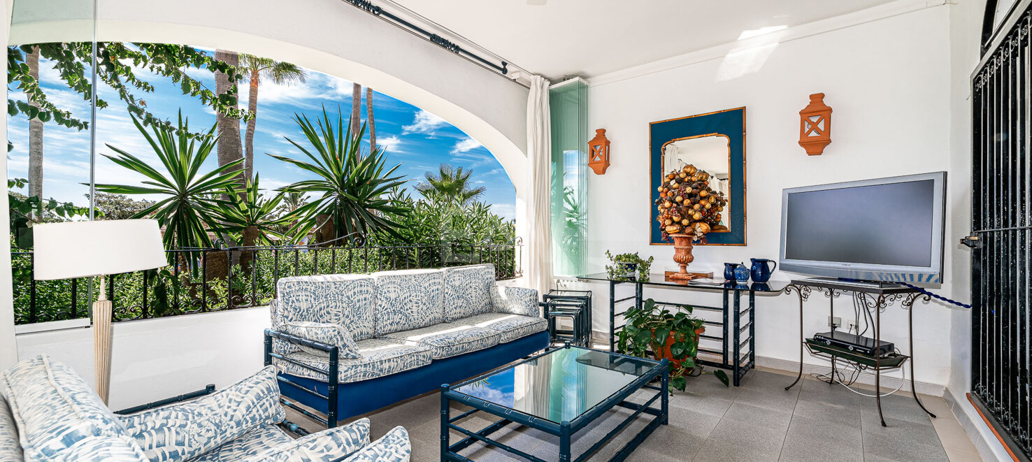 Impressionnant Appartement à Cabopino Port