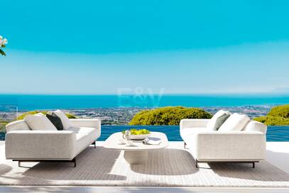 La Quinta: Atemberaubende moderne Villa in natürlicher Umgebung