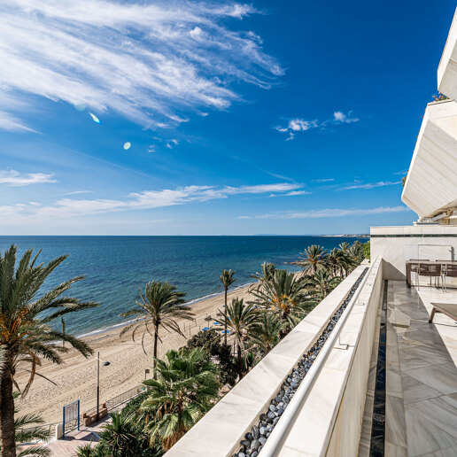 Exclusive Frontline Beach Apartment in Mare Nostrum