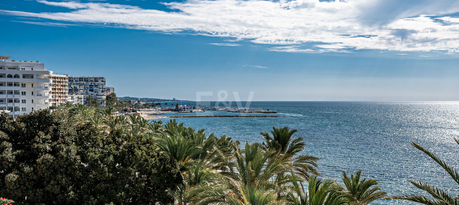 Exclusive Frontline Beach Apartment in Mare Nostrum