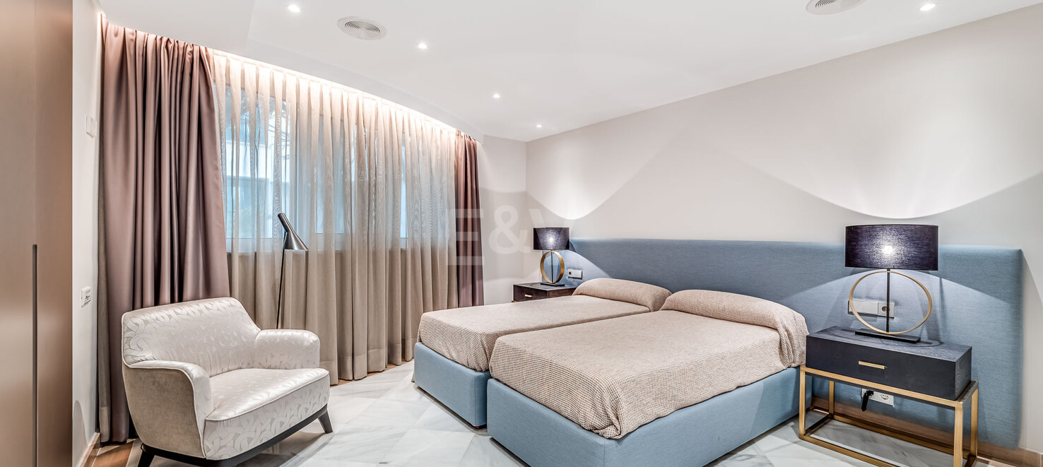 Exclusive Frontline Beach Apartment in Mare Nostrum