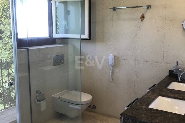 Suite penthouse avec vue sur la mer à Puente Romano