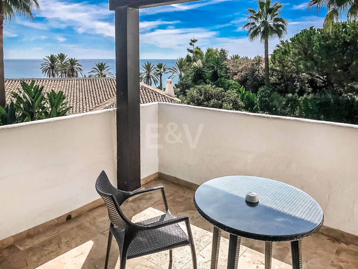 Suite penthouse avec vue sur la mer à Puente Romano
