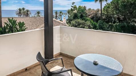 Penthouse-Suite mit Meerblick in Puente Romano Hotel