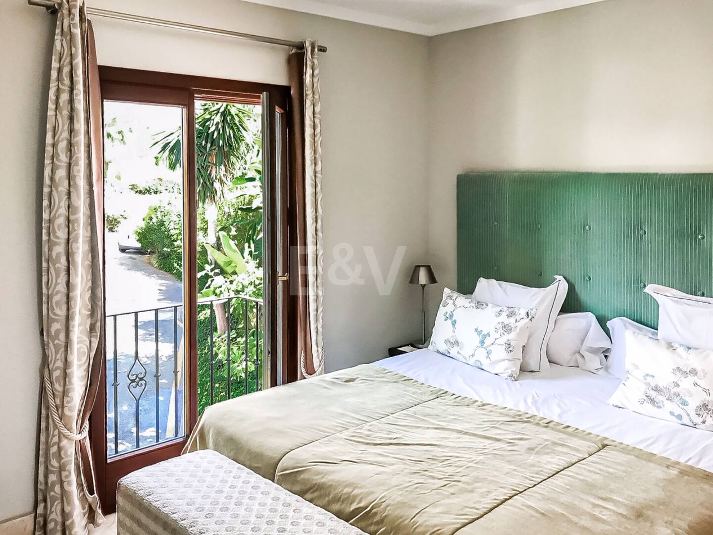 Suite penthouse avec vue sur la mer à Puente Romano