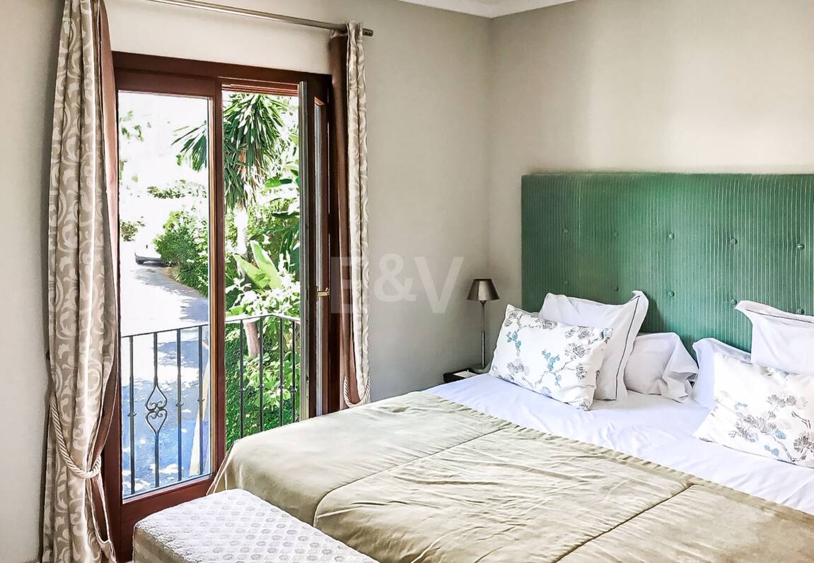 Suite penthouse avec vue sur la mer à Puente Romano