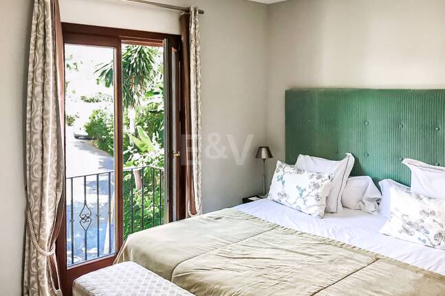 Suite penthouse avec vue sur la mer à Puente Romano