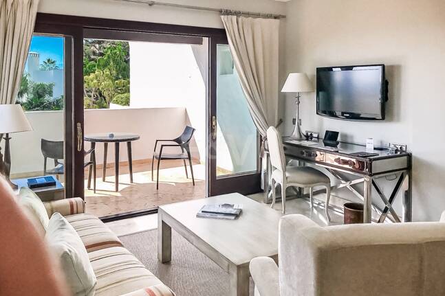 Suite penthouse avec vue sur la mer à Puente Romano