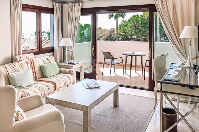 Suite penthouse avec vue sur la mer à Puente Romano