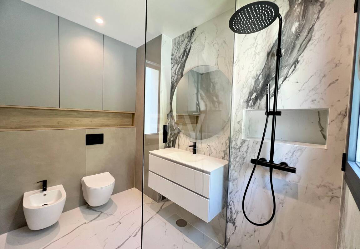 Luxury Villa in Elviria Beachside, 100m from the Beach