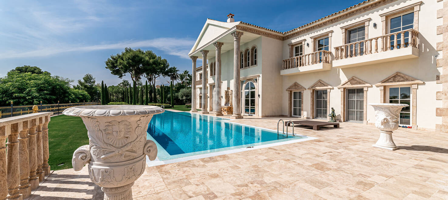 Oöverträffad lyxvilla i Sierra Blanca