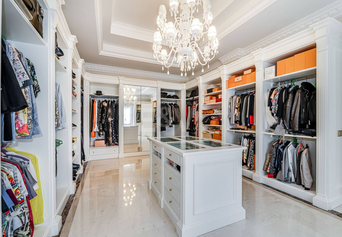 Oöverträffad lyxvilla i Sierra Blanca