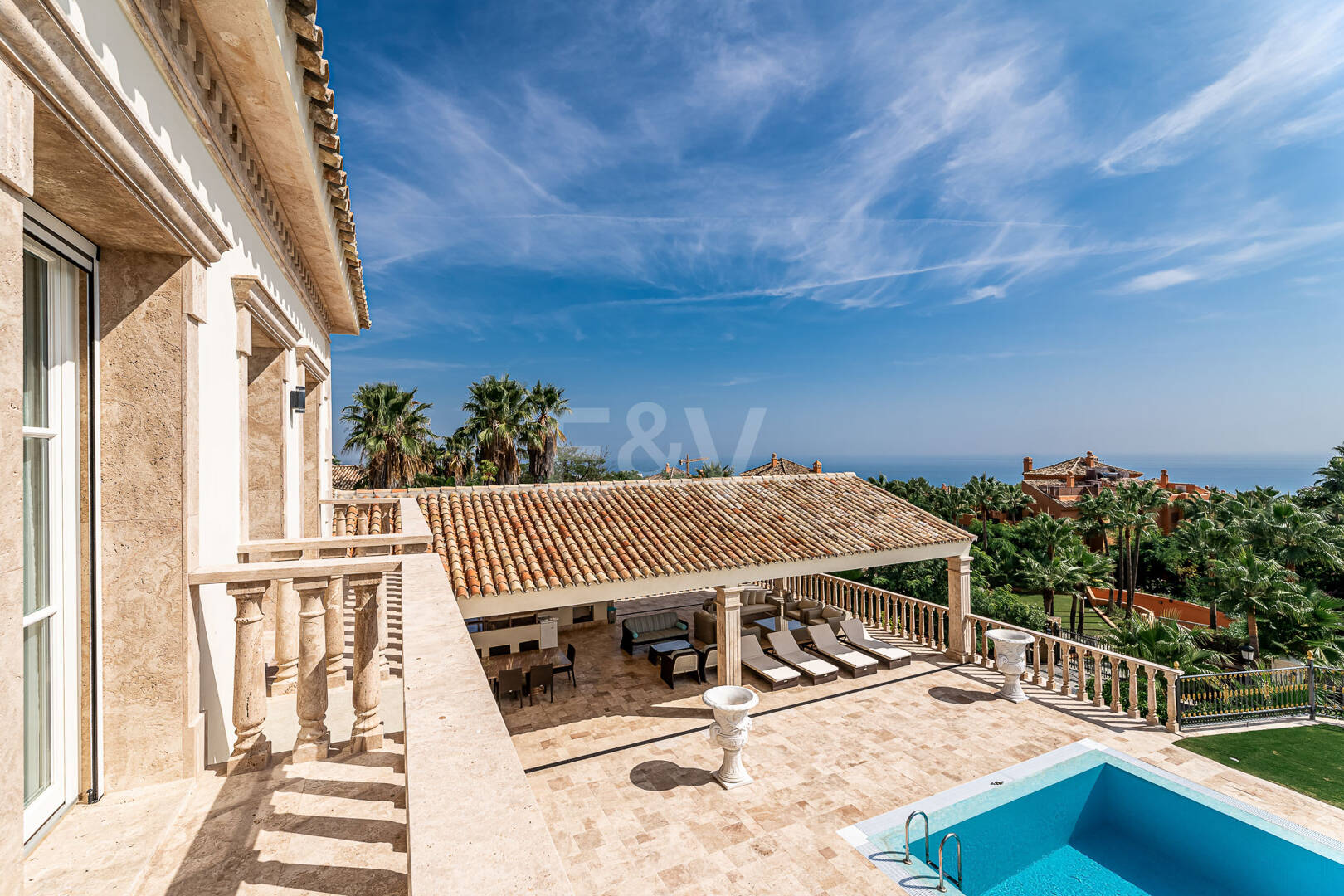 Oöverträffad lyxvilla i Sierra Blanca