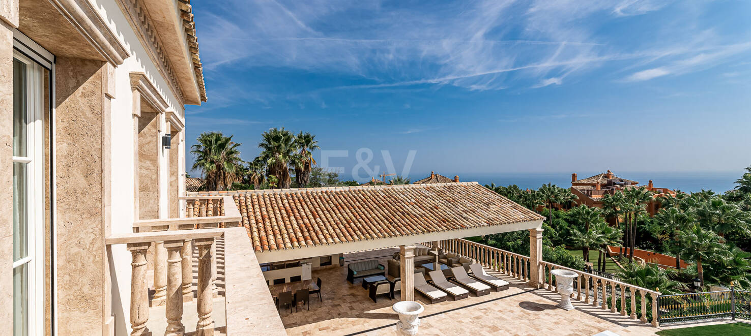 Oöverträffad lyxvilla i Sierra Blanca