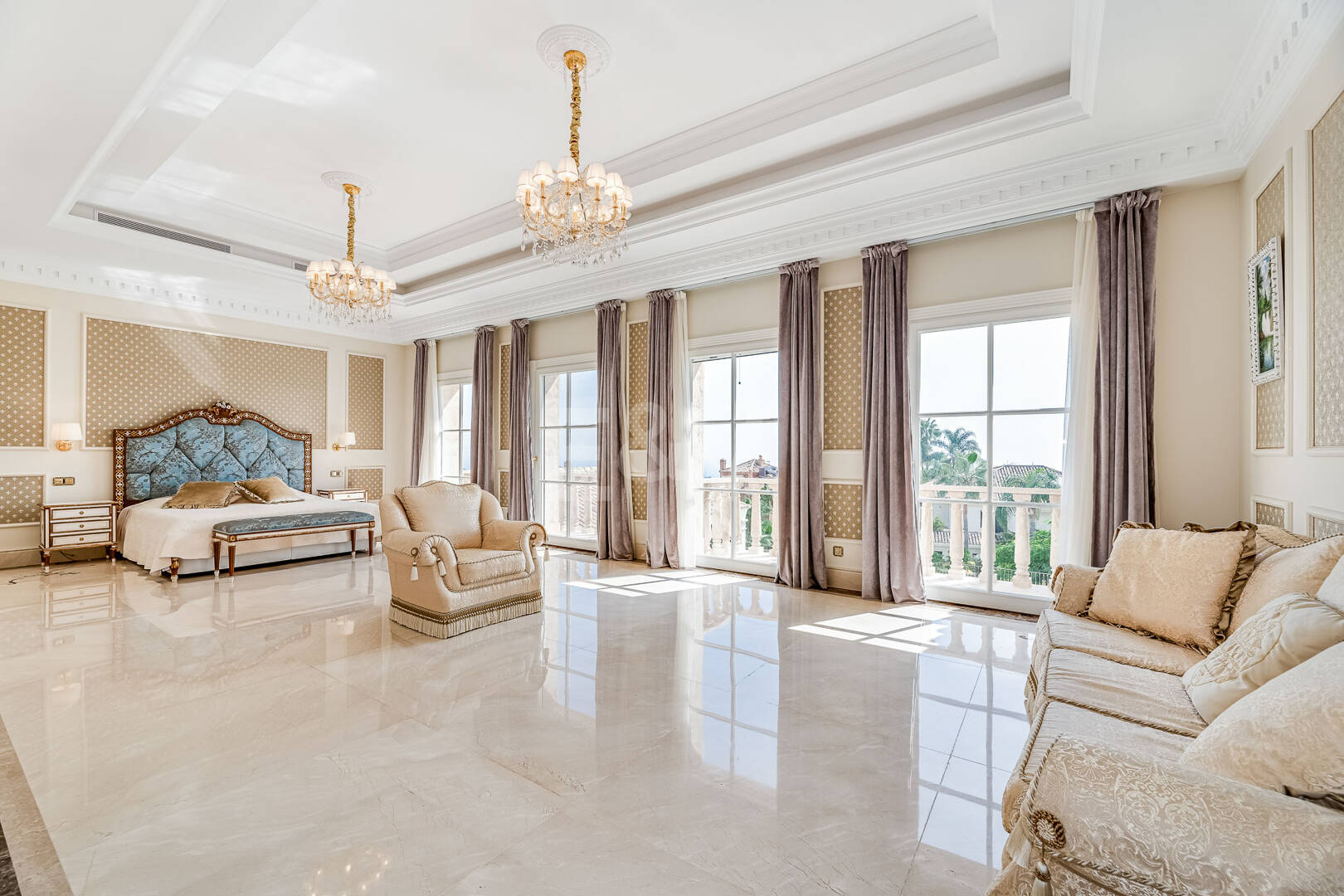 Oöverträffad lyxvilla i Sierra Blanca