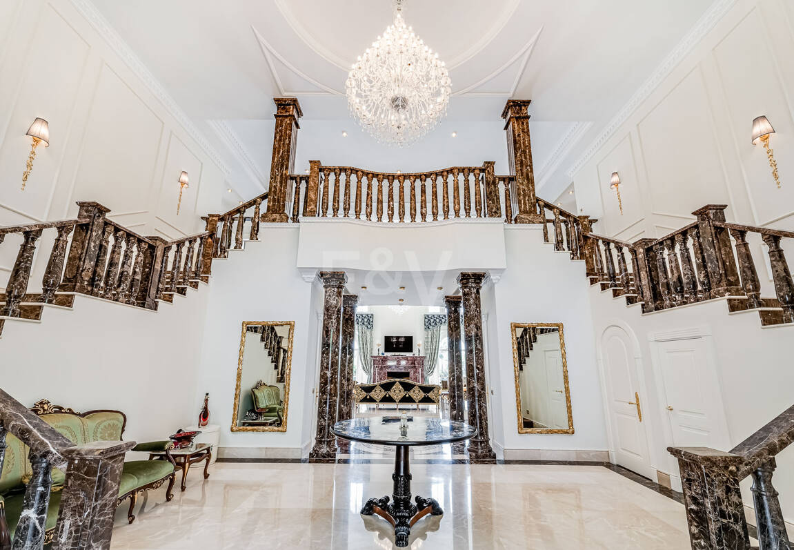 Oöverträffad lyxvilla i Sierra Blanca