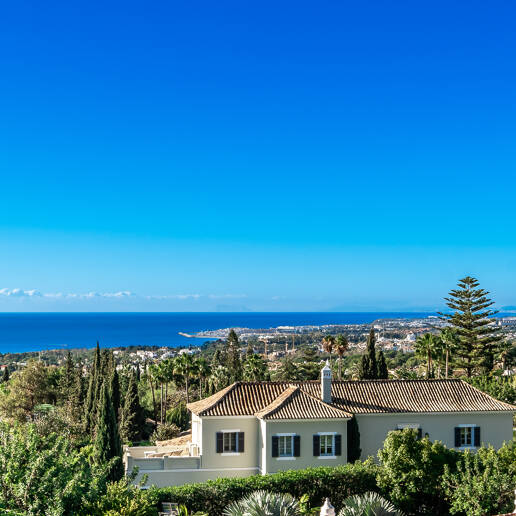 Utsökt modern villa i hjärtat av Sierra Blanca