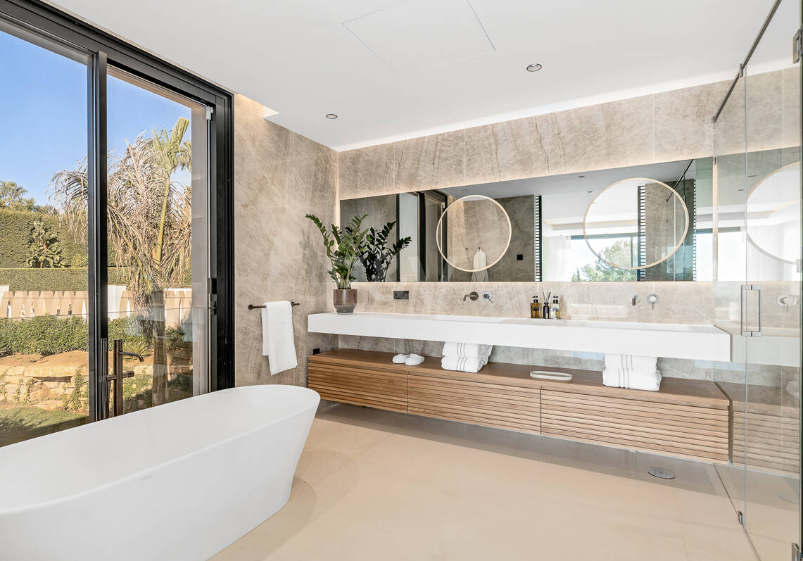 Utsökt modern villa i hjärtat av Sierra Blanca